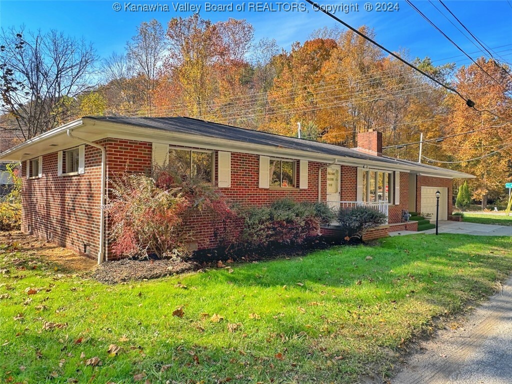 1526 Trace Fork Road  South Charleston WV 25309 photo