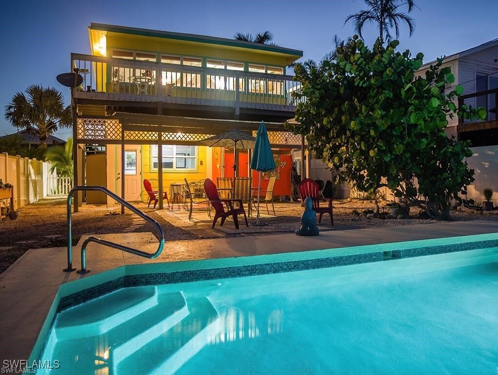 Property Photo:  5542 Palmetto Street  FL 33931 