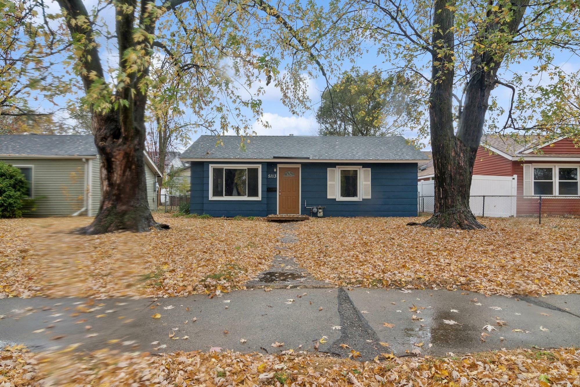 Property Photo:  5113 Girard Avenue N  MN 55430 