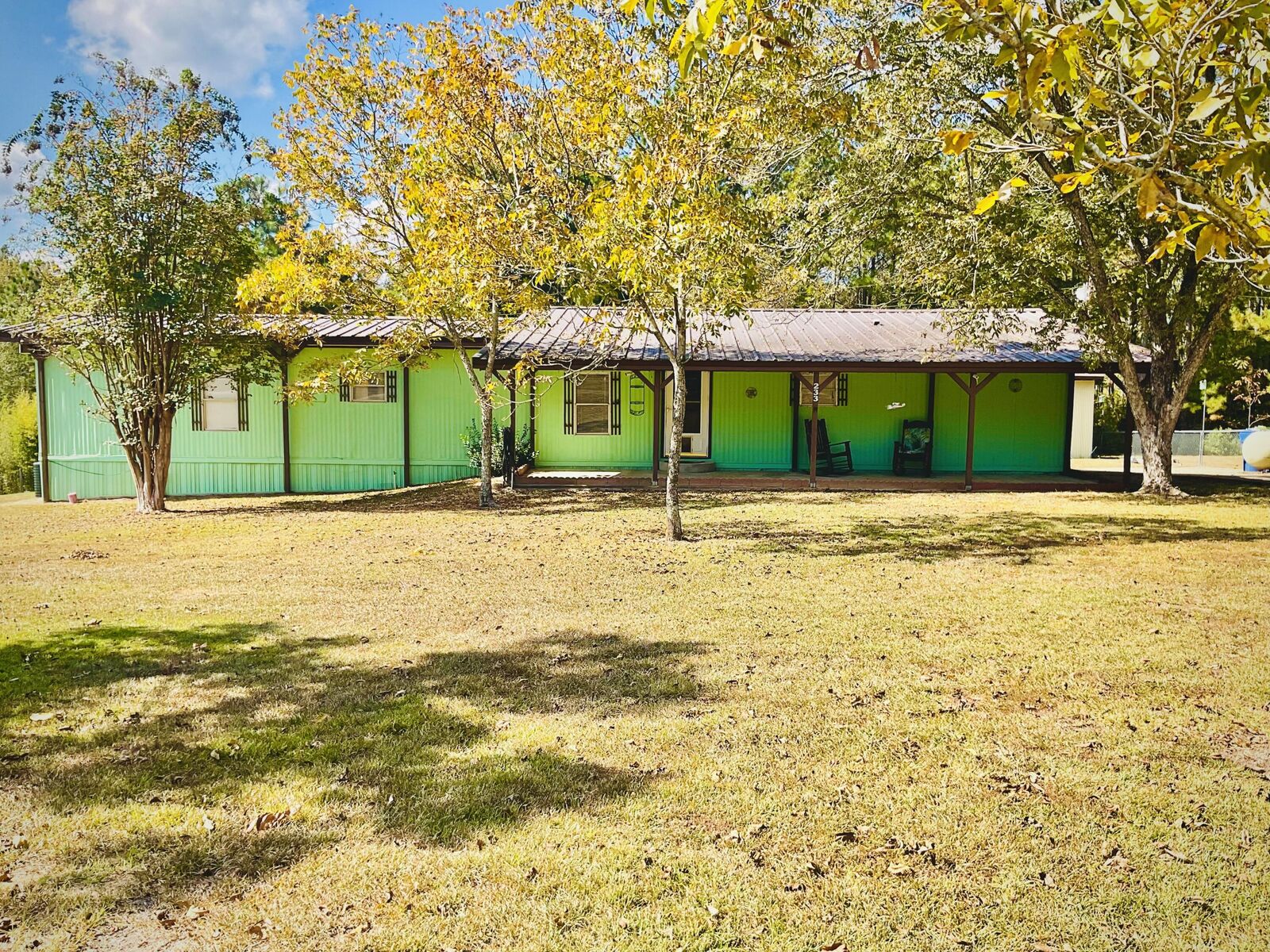 Property Photo: 233 Hebert Rd LA 71446