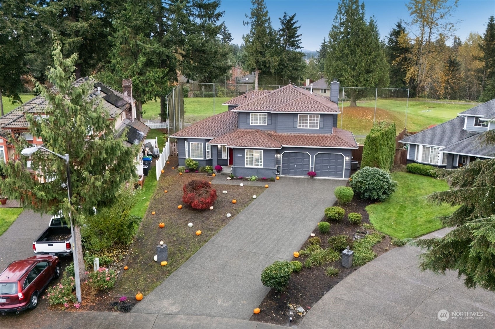 Property Photo:  22515 SE 261st Street  WA 98038 