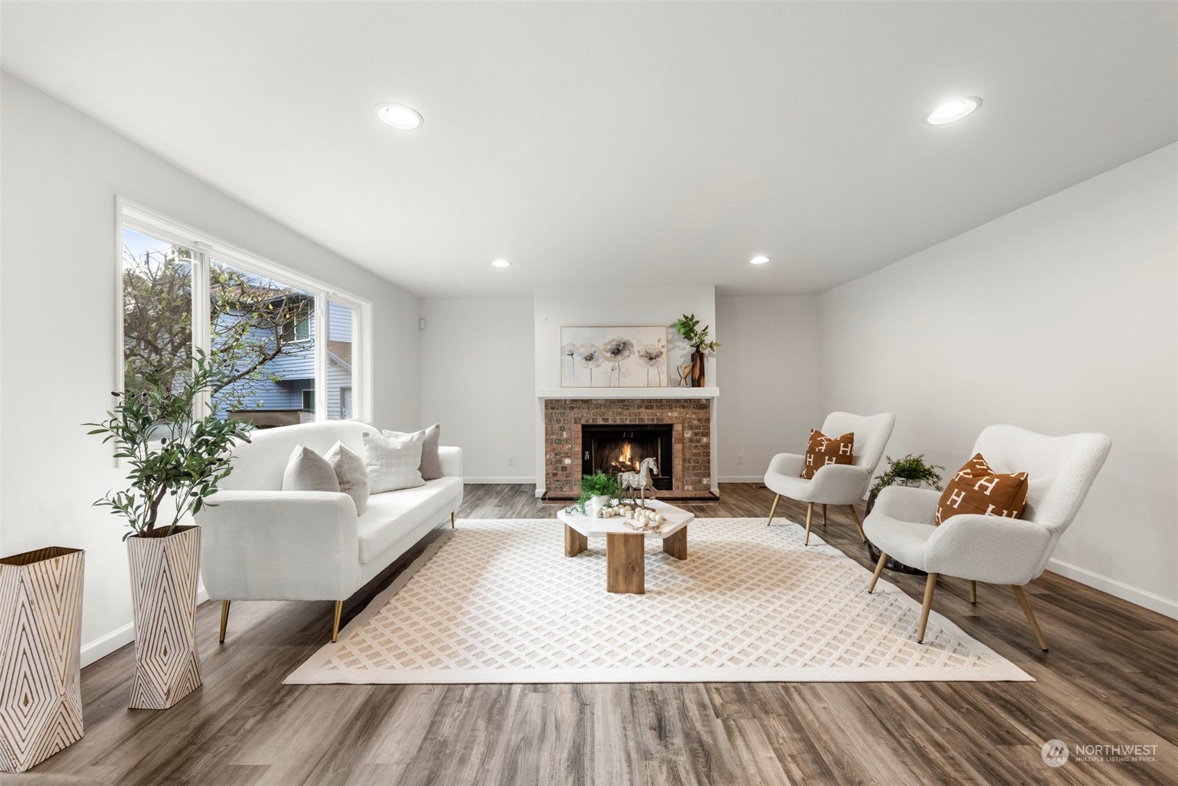 Property Photo: 11537 SE 323rd Place WA 98092