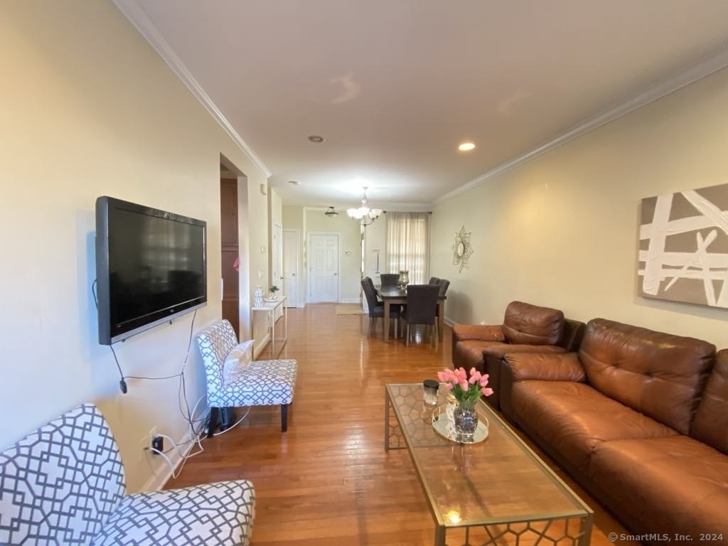 Property Photo:  76 Lawrence Avenue 76  CT 06810 