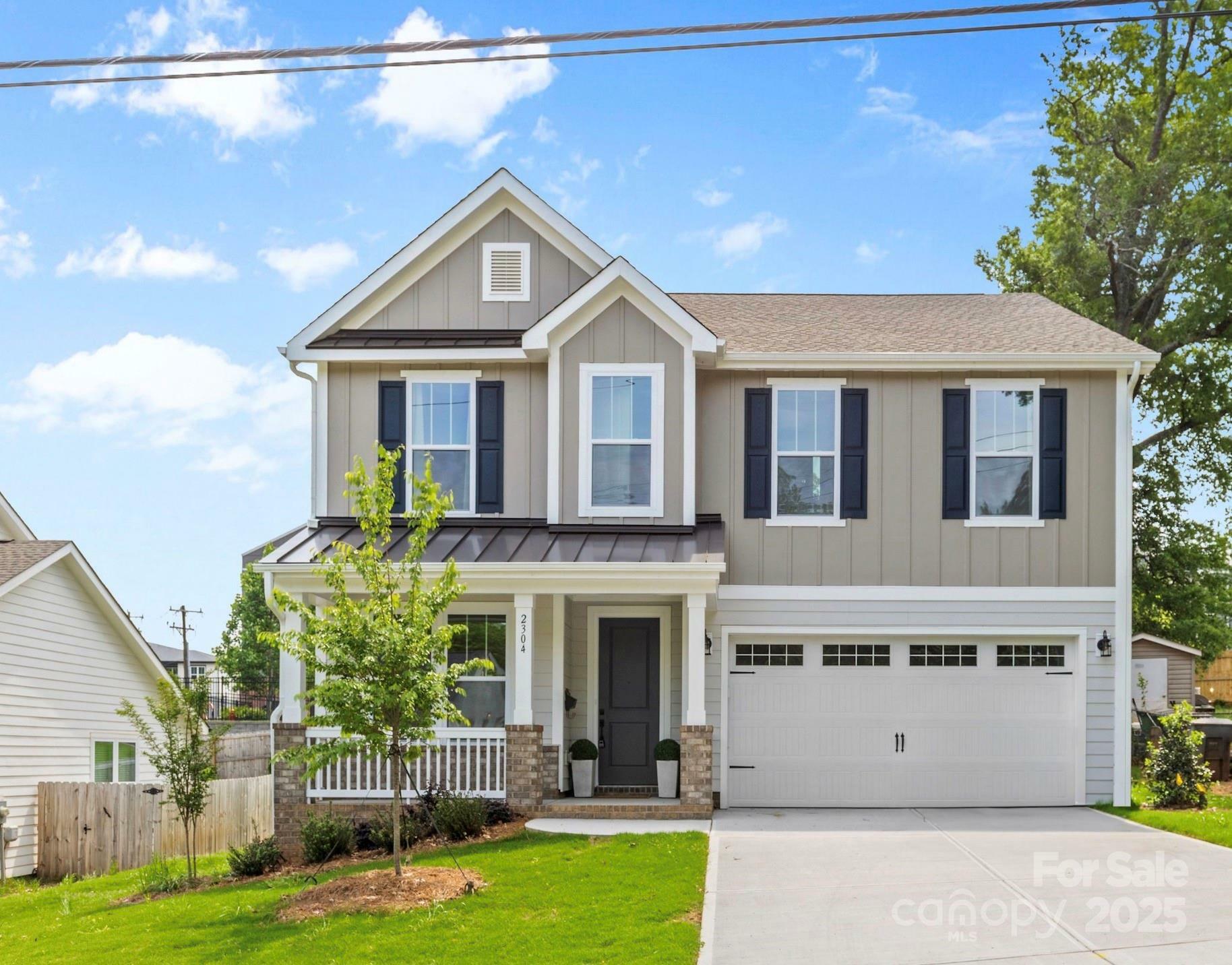 Property Photo: 2304 Catalina Avenue NC 28206