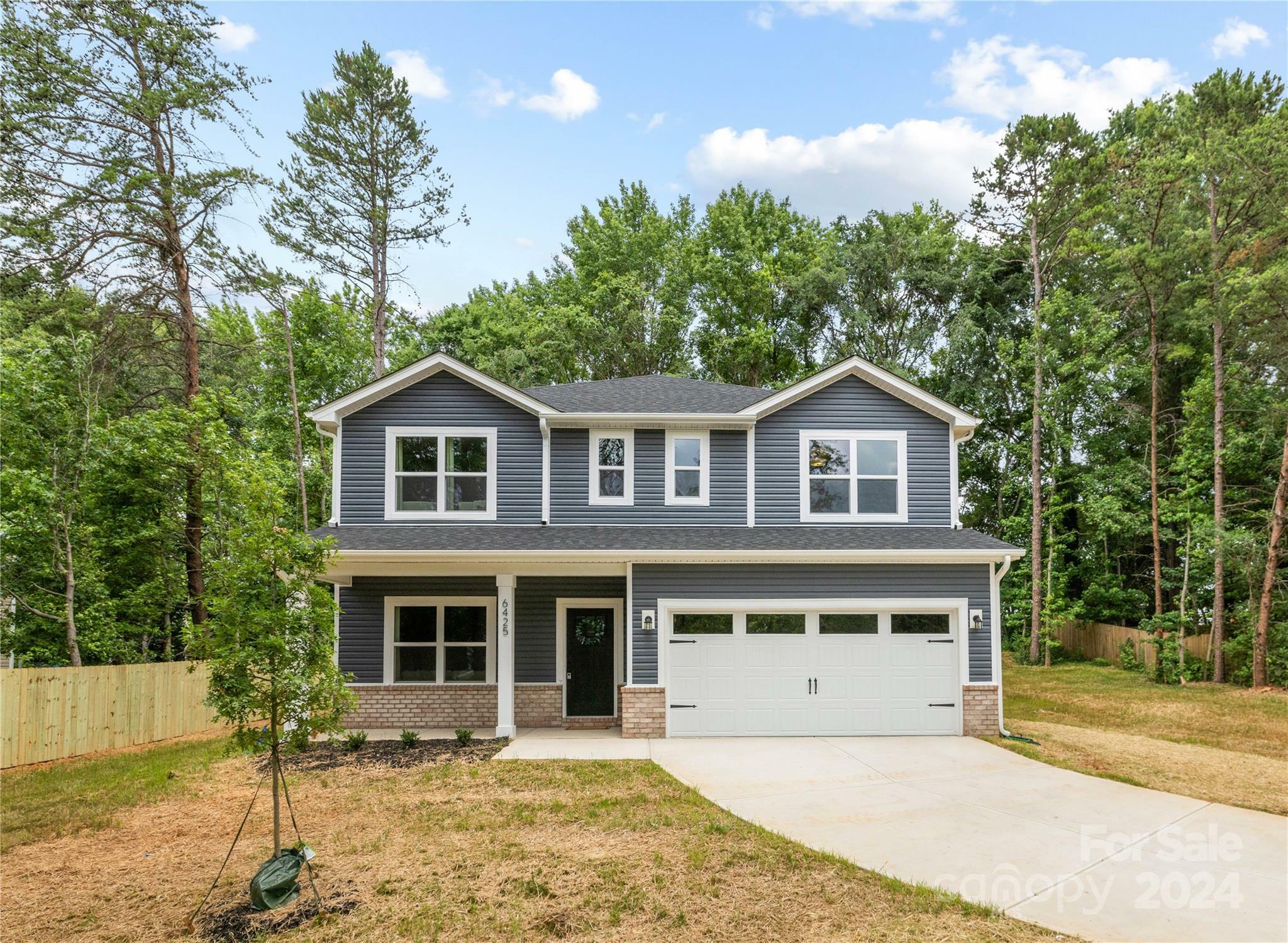 Property Photo:  7415 Linda Lake Drive  NC 28215 