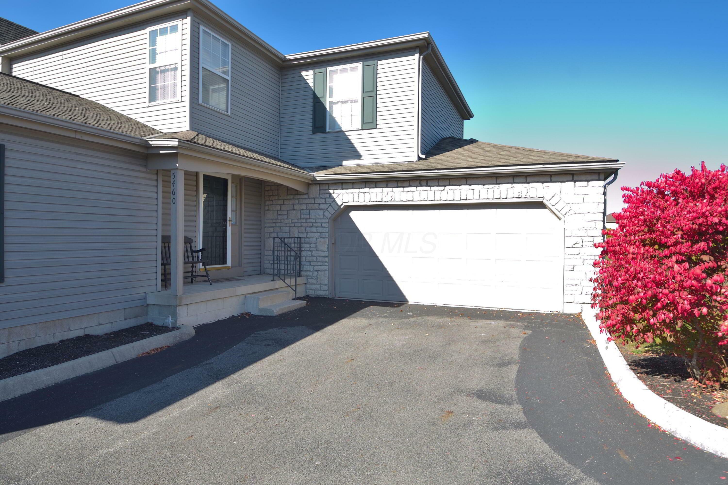 Property Photo: 5460 Baneberry Avenue OH 43235