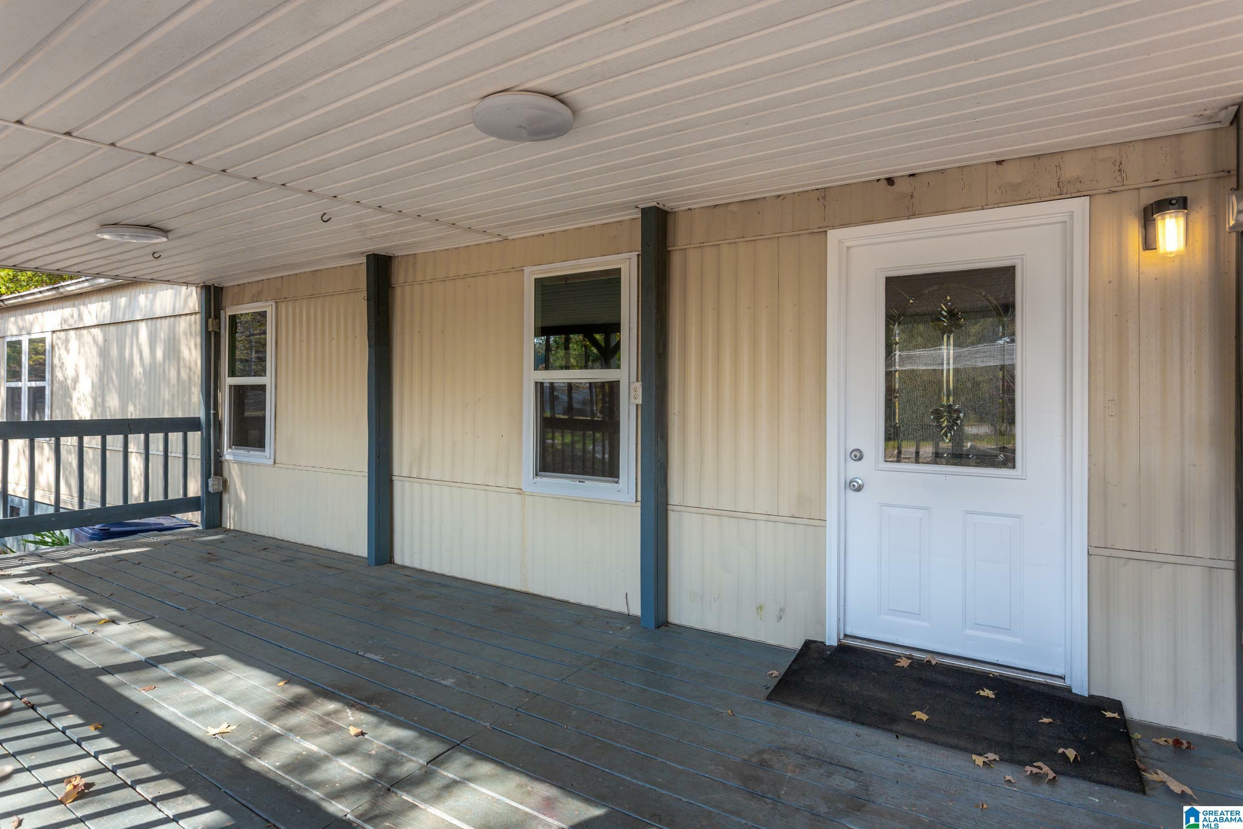 Property Photo:  623 Thornton Street  AL 35160 