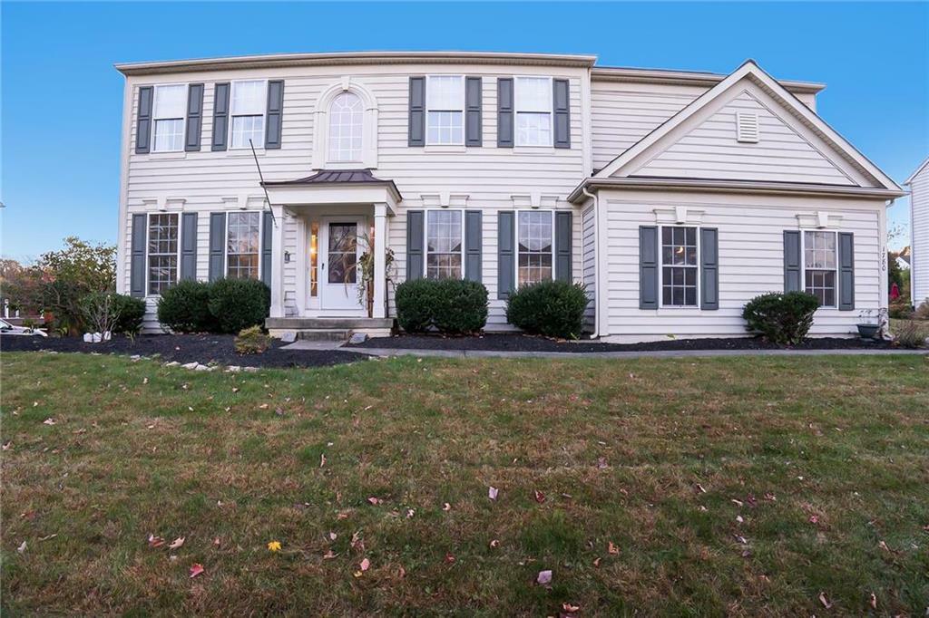 Property Photo:  1780 Applewood Drive  PA 18069 