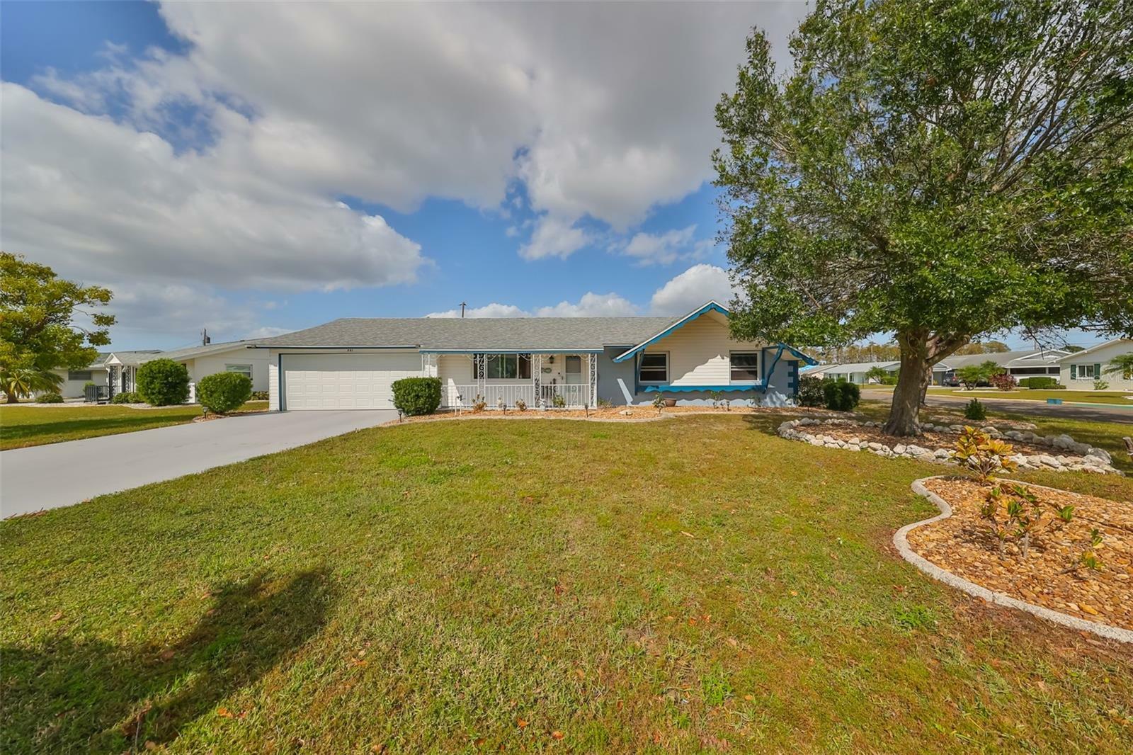 701 Desert Hills Way  Sun City Center FL 33573 photo