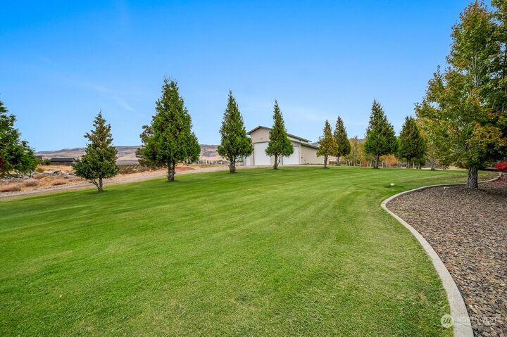 Property Photo:  1114 S Wells  WA 98802 