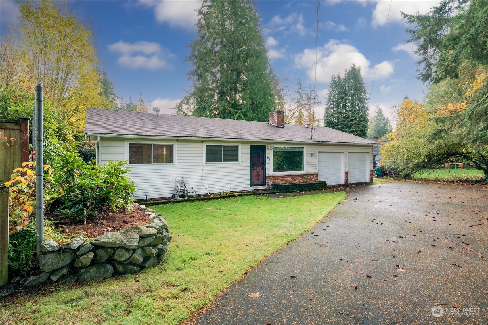 6016 183rd Street SW  Lynnwood WA 98037 photo