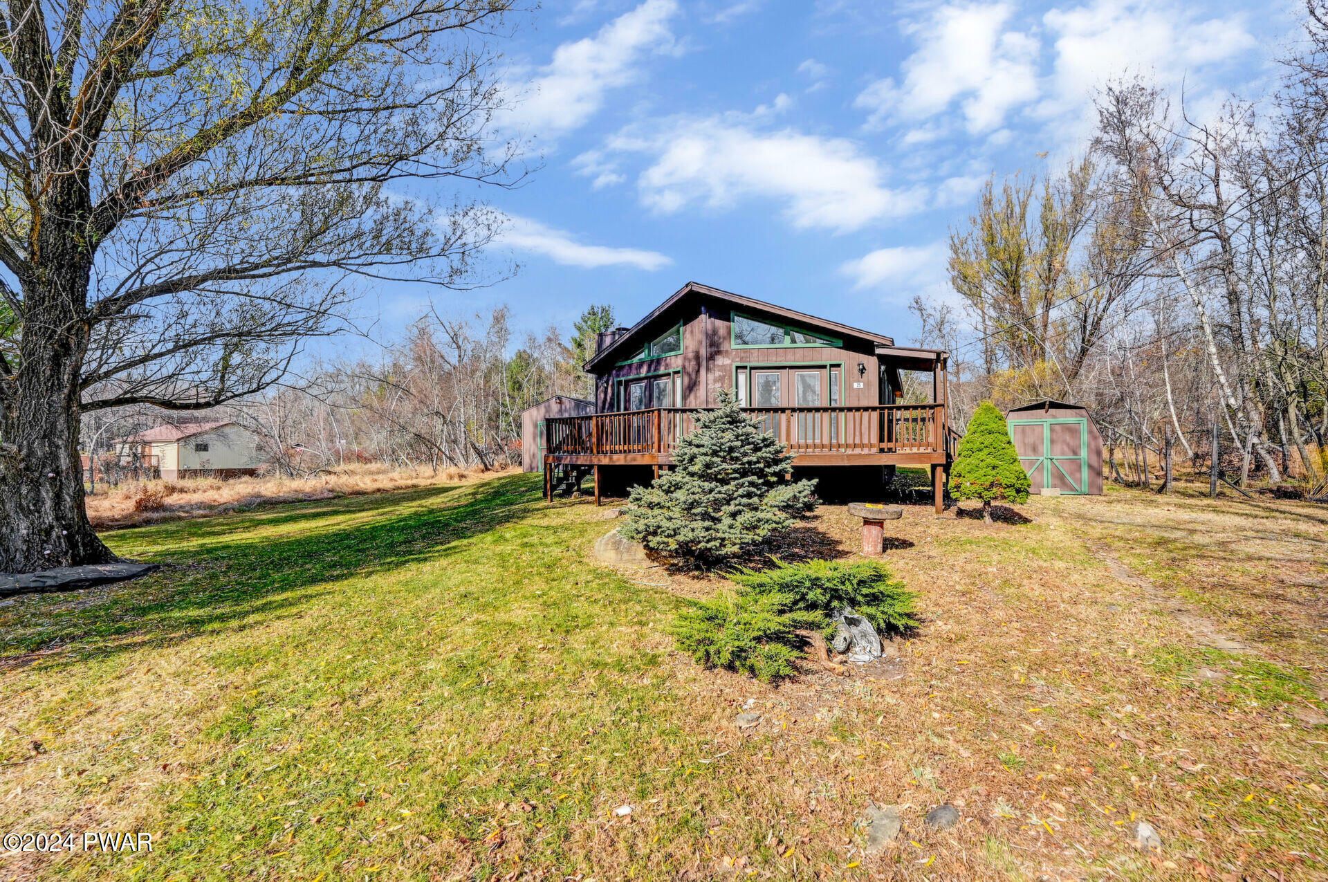 Property Photo:  25 Quaking Aspen Lane  PA 18436 