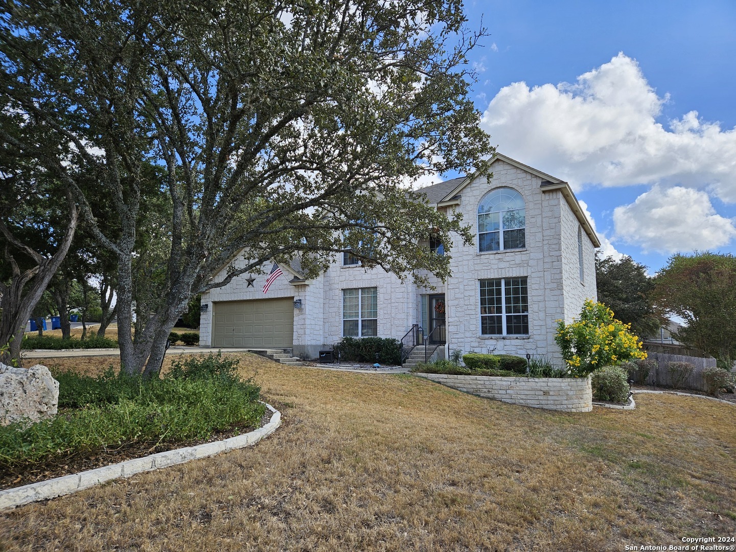 Property Photo:  502 Ken Drive  TX 78258 