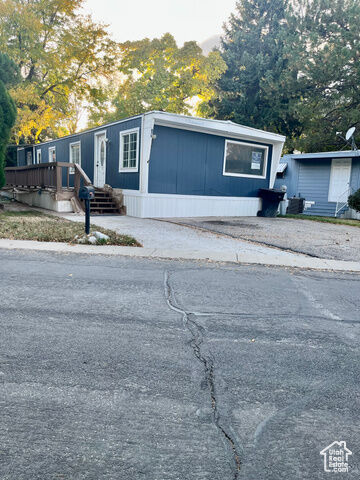 Property Photo: 5100 S 1050 W B79 UT 84405
