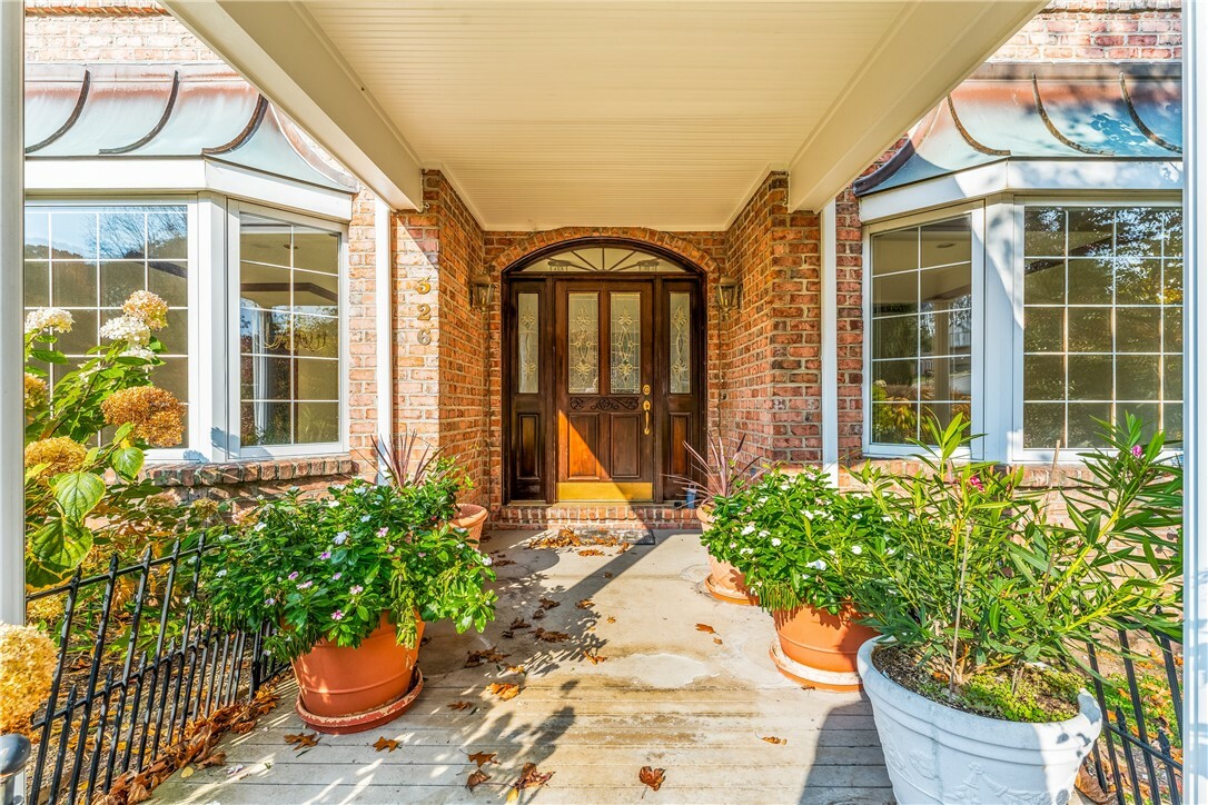 Property Photo:  326 Heather Hill Drive  PA 15044 