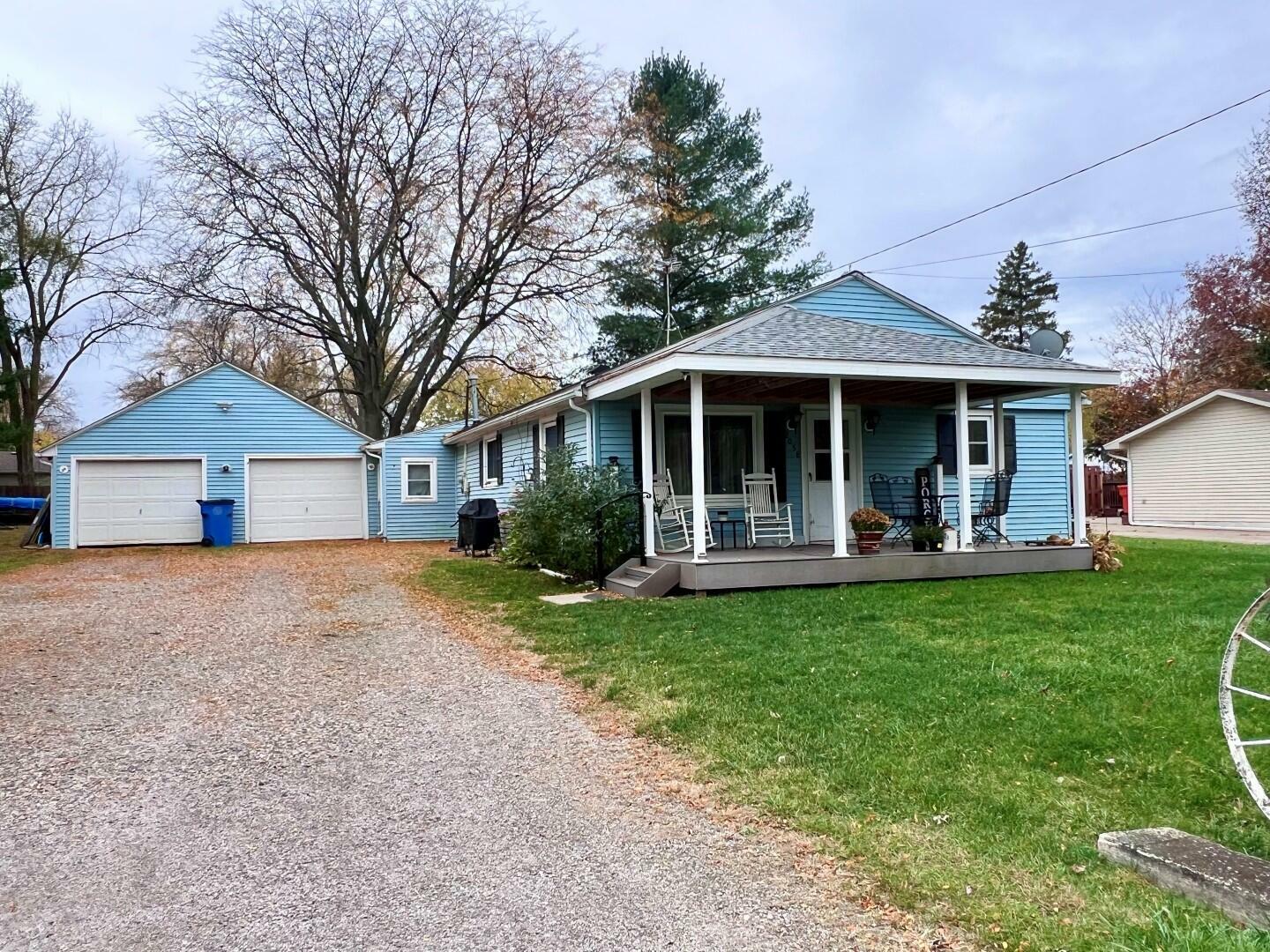 2058 James Avenue  Owosso MI 48867 photo