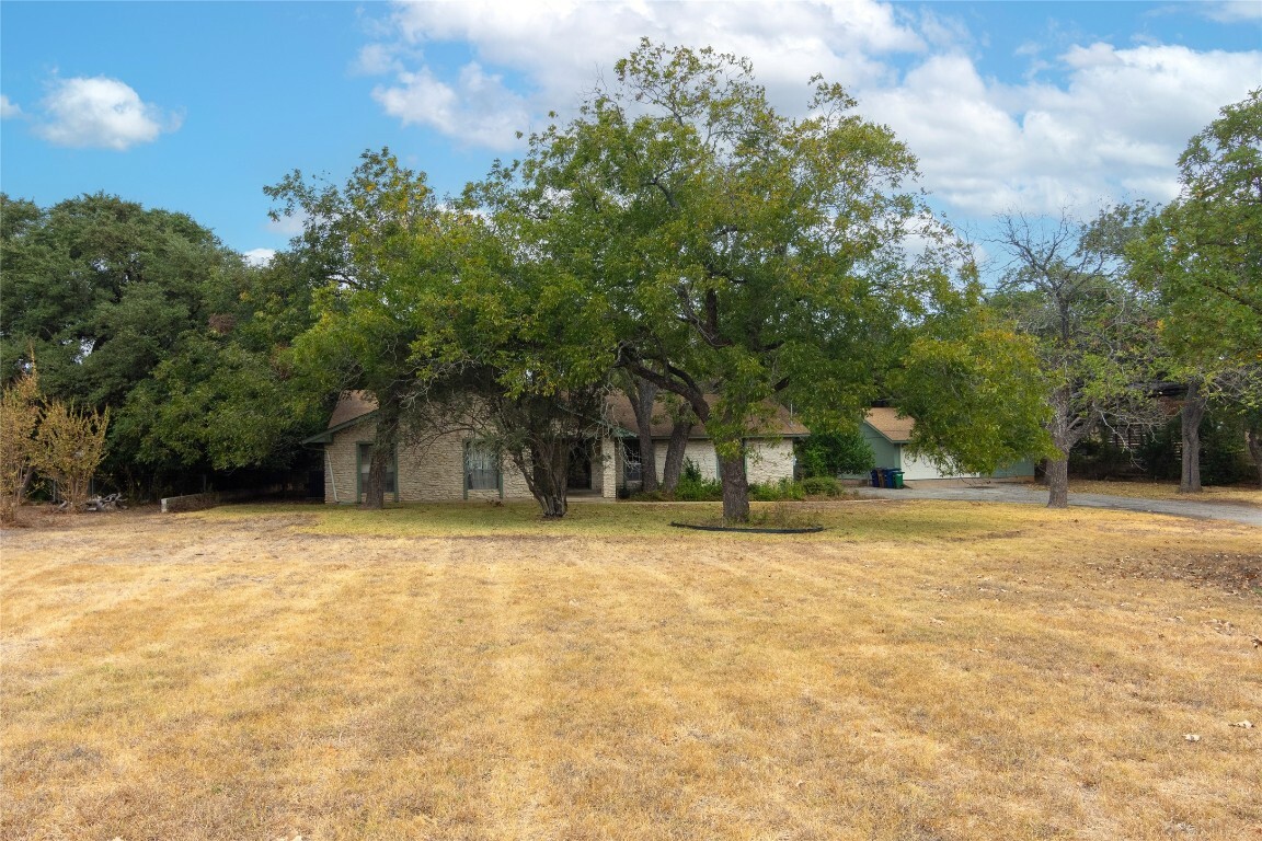 Property Photo:  5208 Rambling Range  TX 78727 