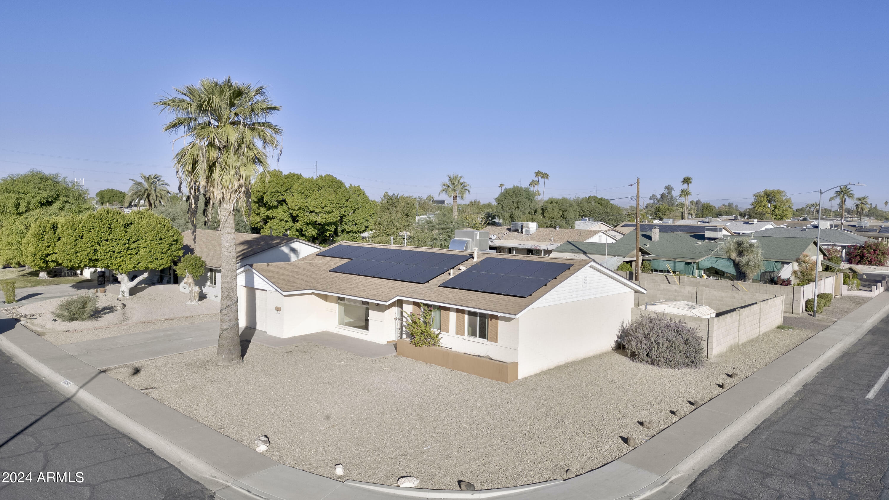 Property Photo:  2502 W Columbine Drive  AZ 85029 