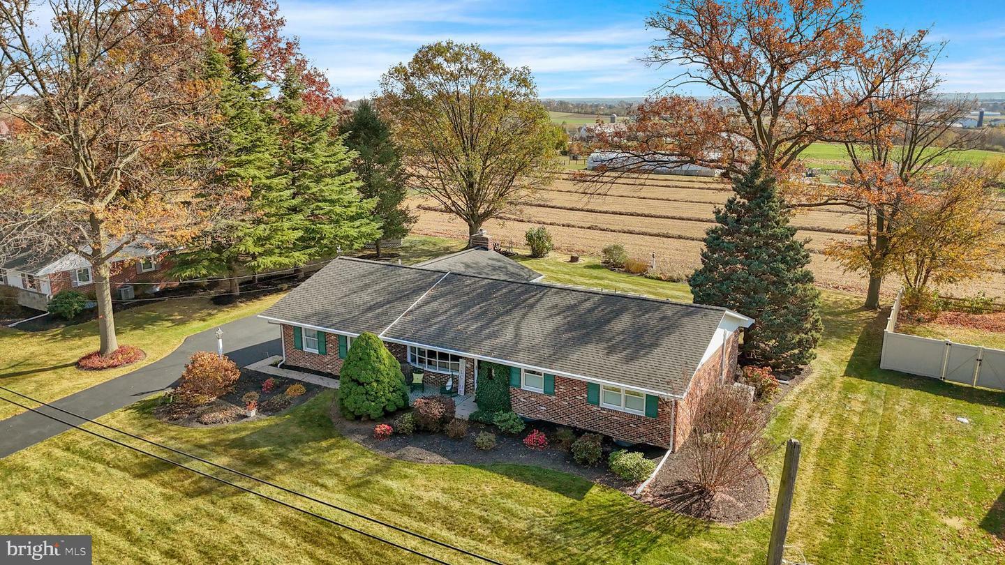 Property Photo:  2128 Creek Hill Road  PA 17601 