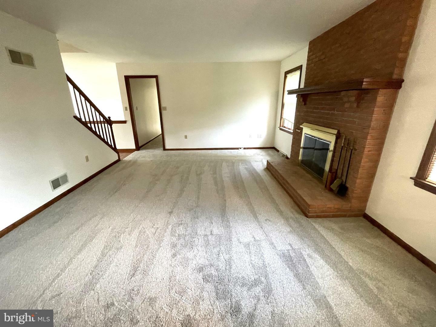 Property Photo:  409 Rhoda Drive  PA 17601 