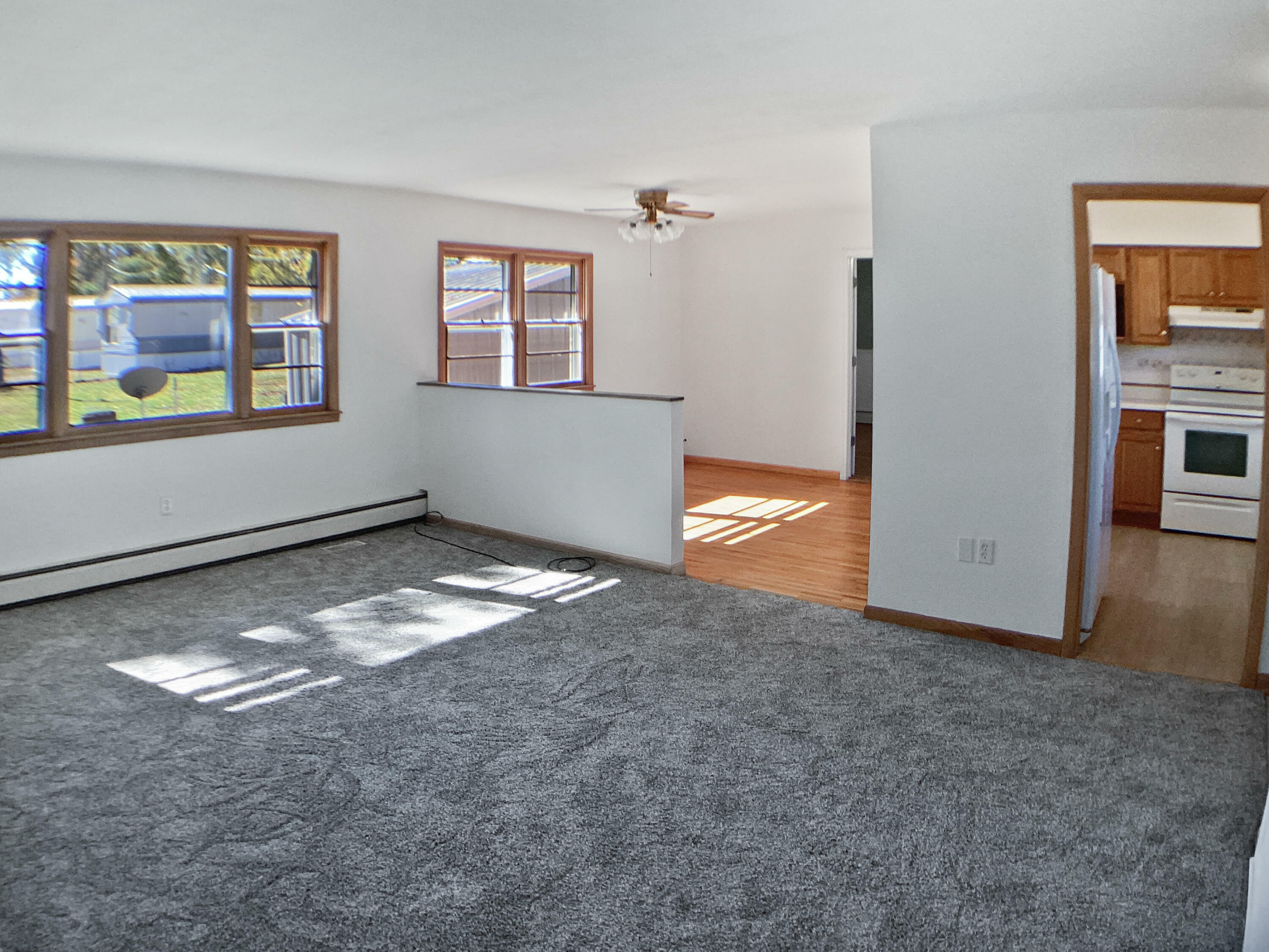 Property Photo:  112 E Johnson Ave  MO 65010 