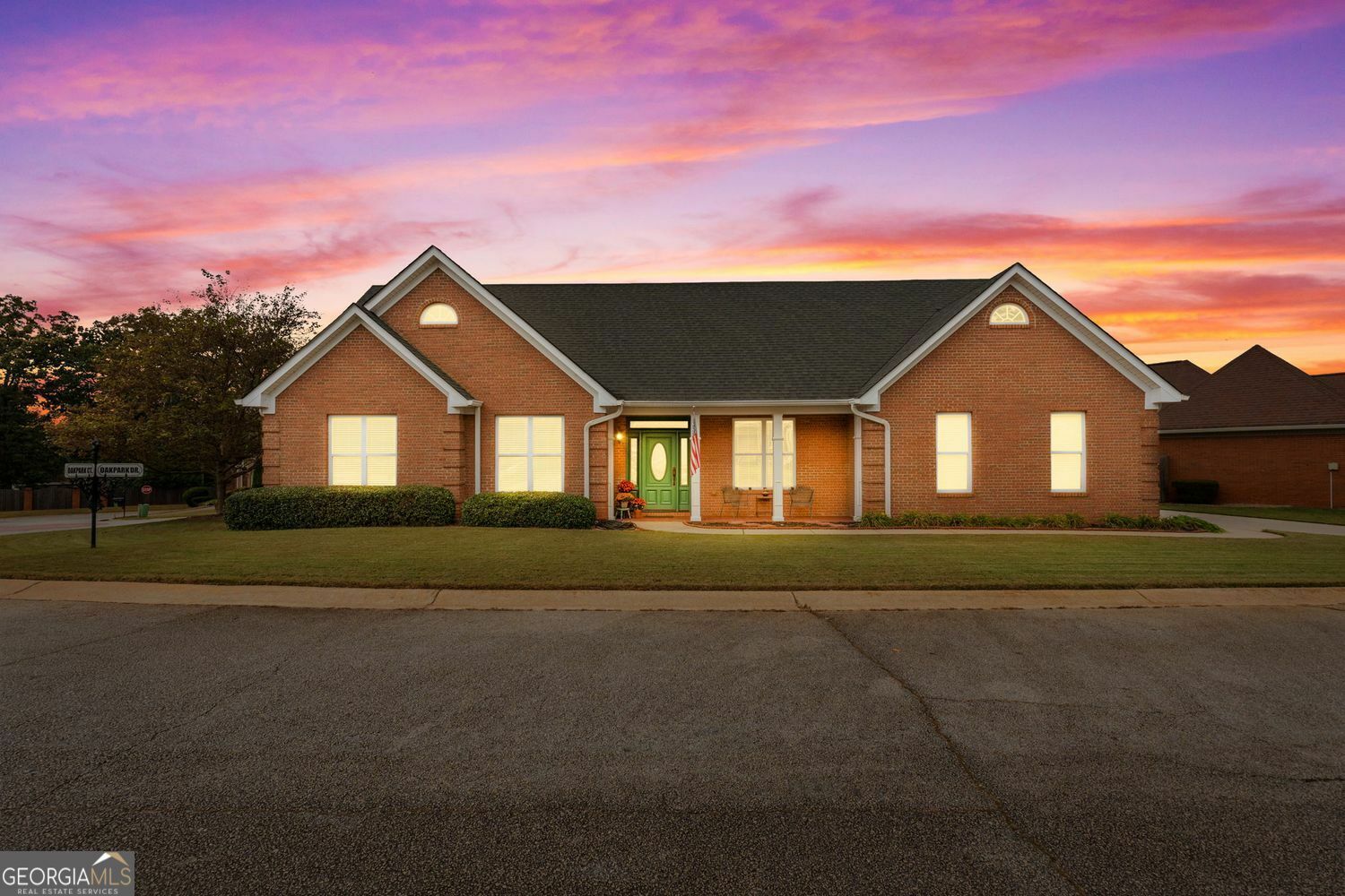 Property Photo:  1115 Oakpark Drive Drive  GA 30253 