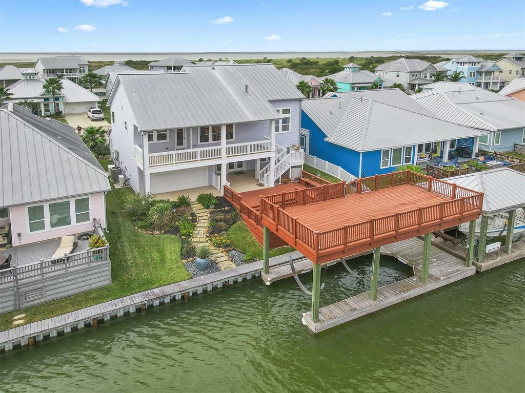 Property Photo:  5325 Brigantine Cay Court  TX 77590 