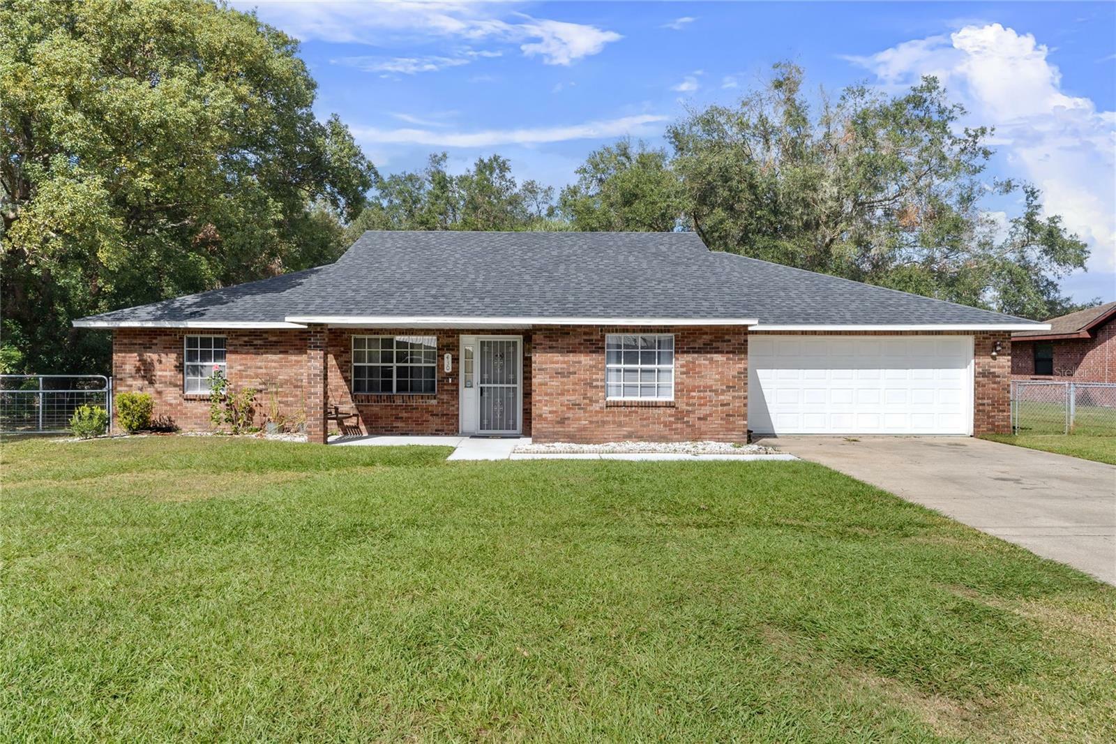 Property Photo:  430 Park Lane  FL 33830 