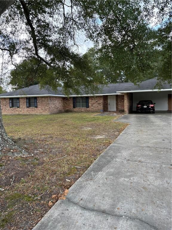 603 Daniel Street  Amite LA 70422 photo