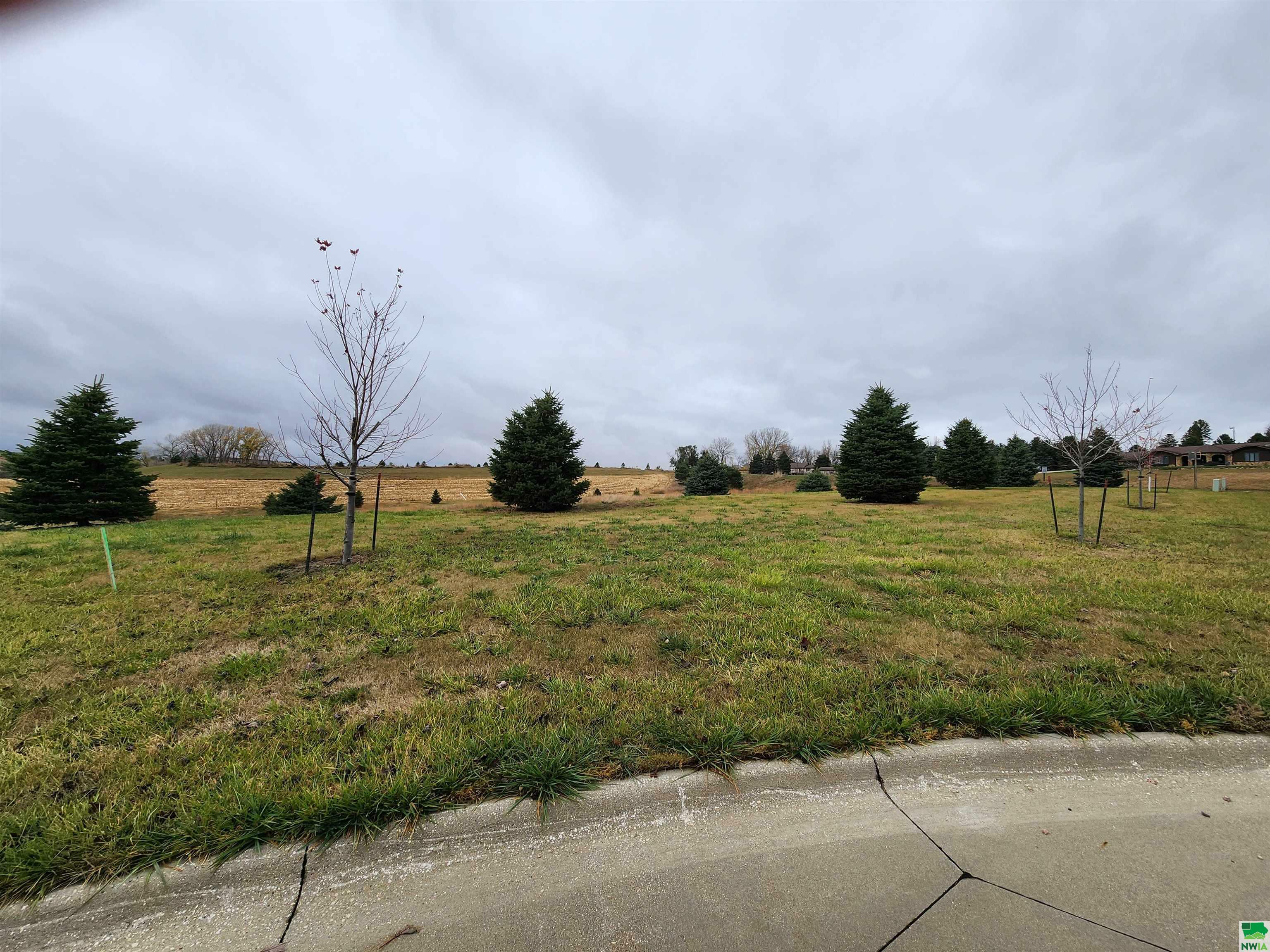 Property Photo:  Lot 3 Sweetwater Ct  IA 51038 