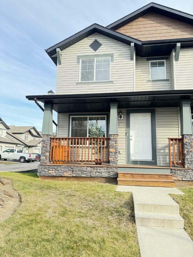 30 Panatella Street NW  Calgary AB T3K 0G7 photo