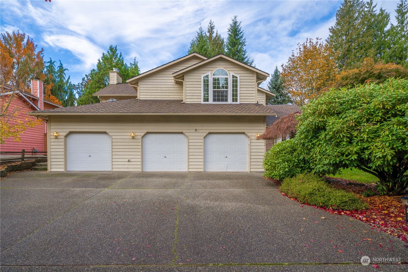 Property Photo:  15008  65th Avenue SE  WA 98296 