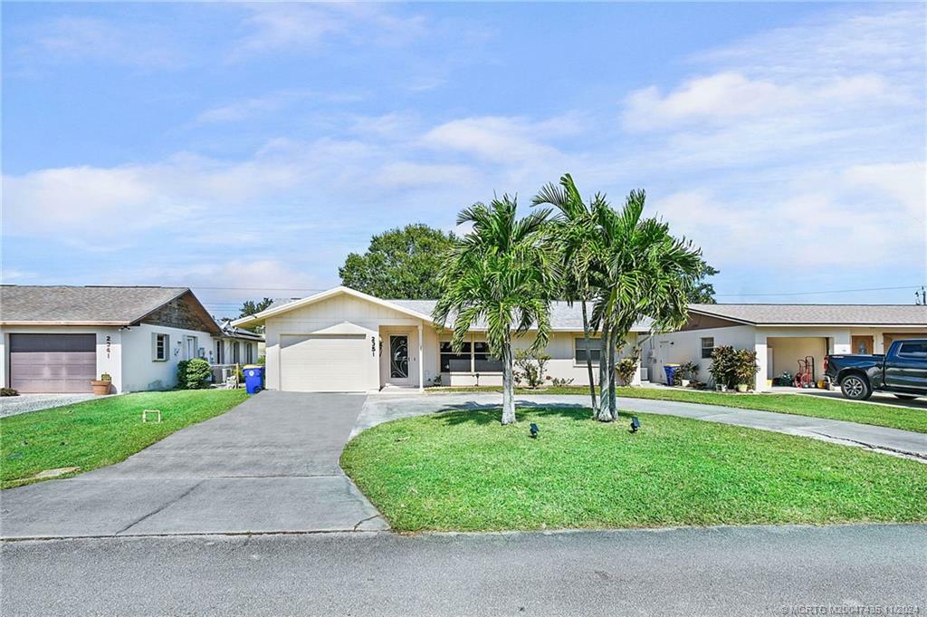 Property Photo:  2351 SE Jackson Street  FL 34997 