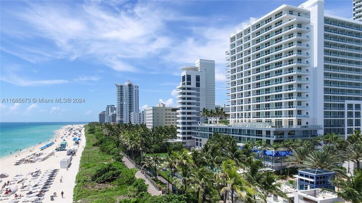 Property Photo: 4391 Collins Ave 915 FL 33140