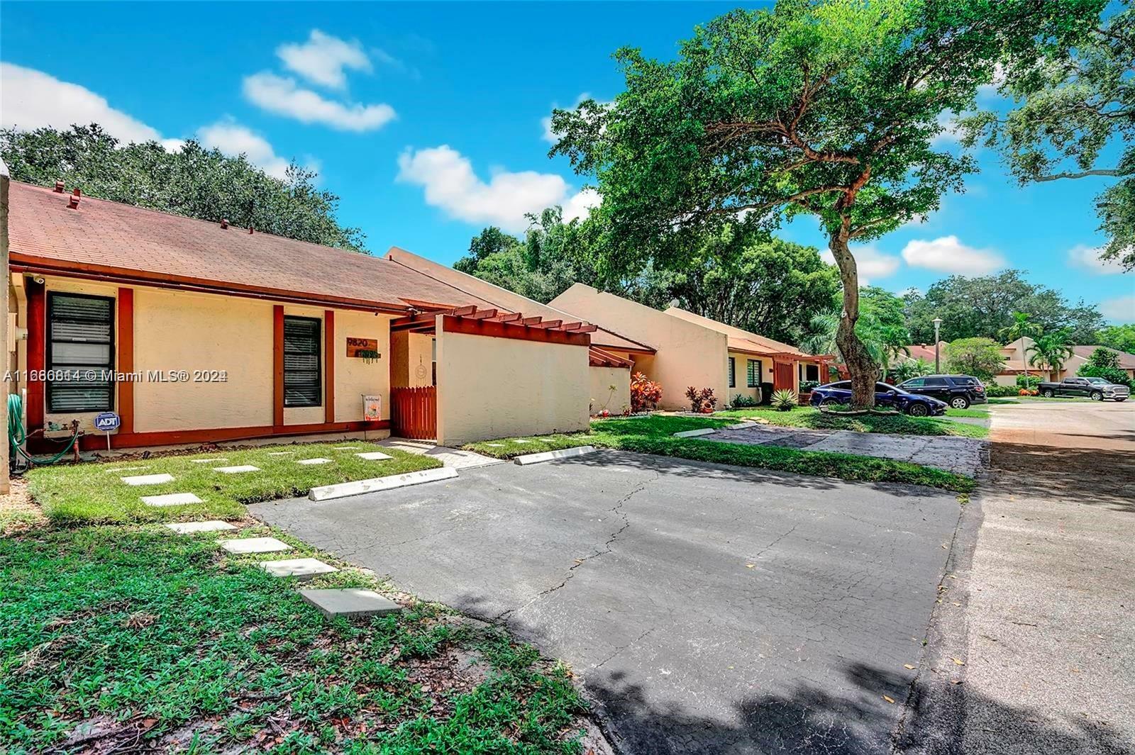 Property Photo:  9820 NW 15th Ct  FL 33024 