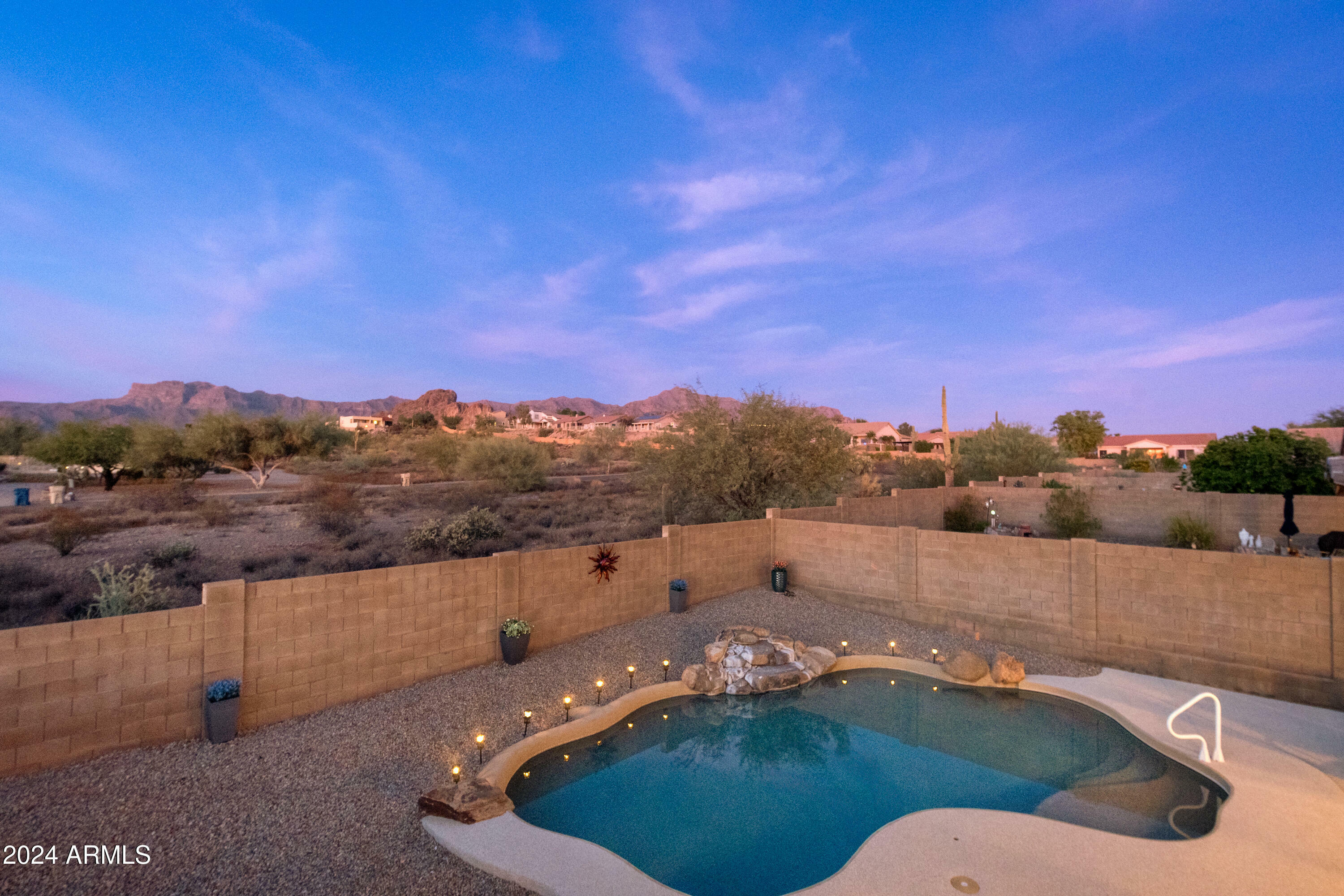 Property Photo: 6547 S Foothills Drive AZ 85118