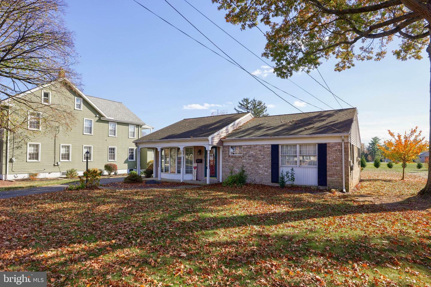 Property Photo:  253 E High Street  PA 17545 