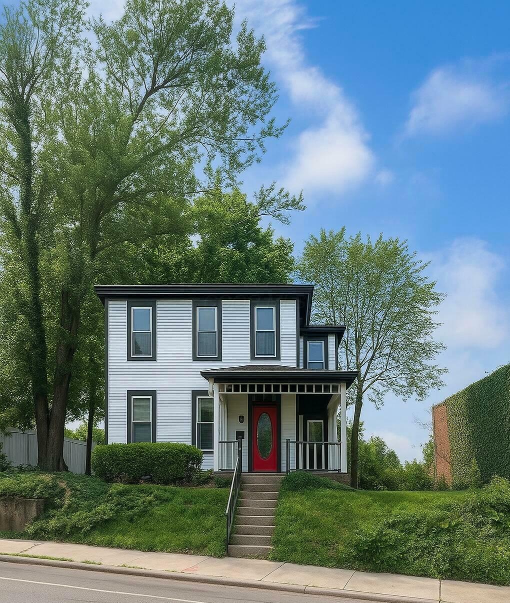 Property Photo: 35 E Arcadia Avenue OH 43202