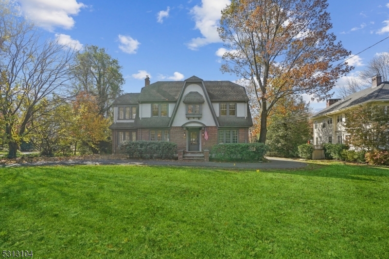 Property Photo:  76 Woodland Ave  NJ 07901 