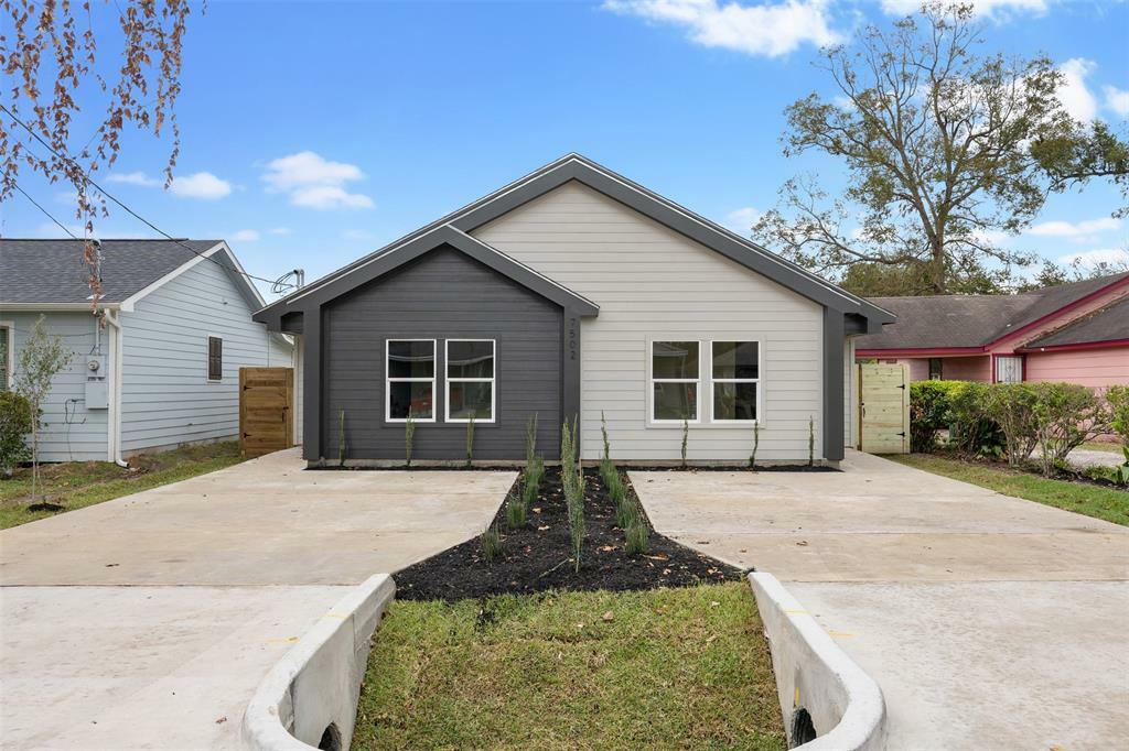 Property Photo:  7502 Dyer  TX 77088 