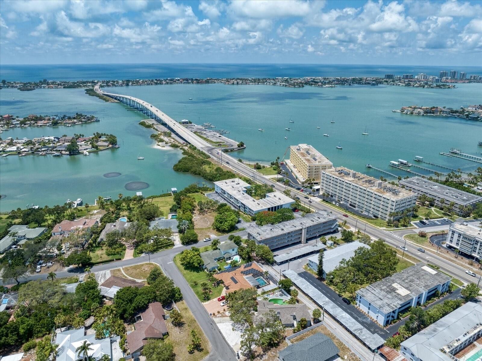 Property Photo:  50 Harbor View Lane 12A  FL 33770 