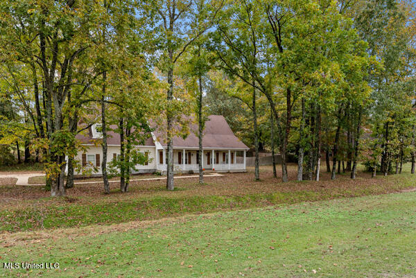 Property Photo:  9401 Austin Drive  MS 38654 