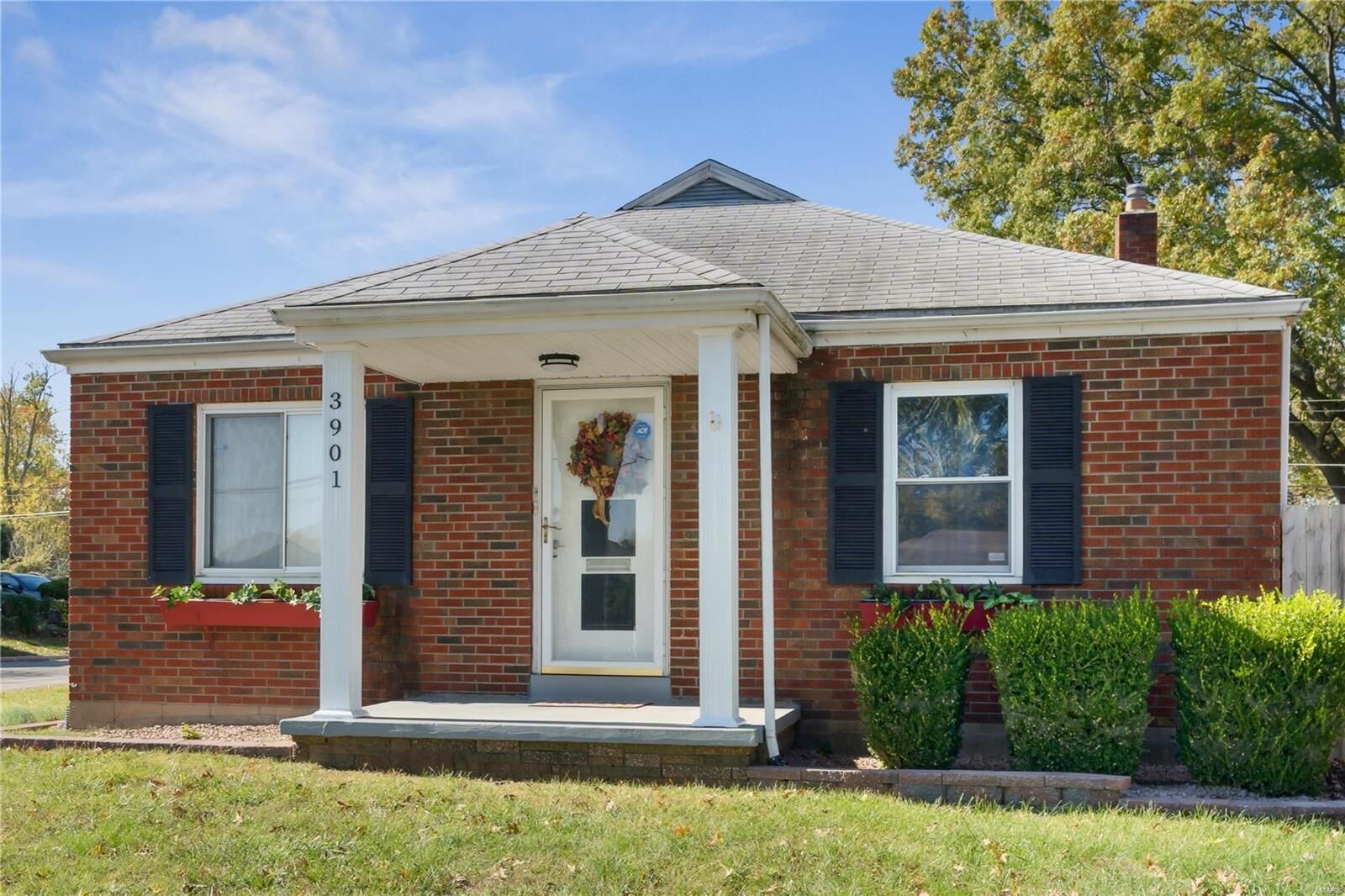 Property Photo:  3901 Brown Road  MO 63134 
