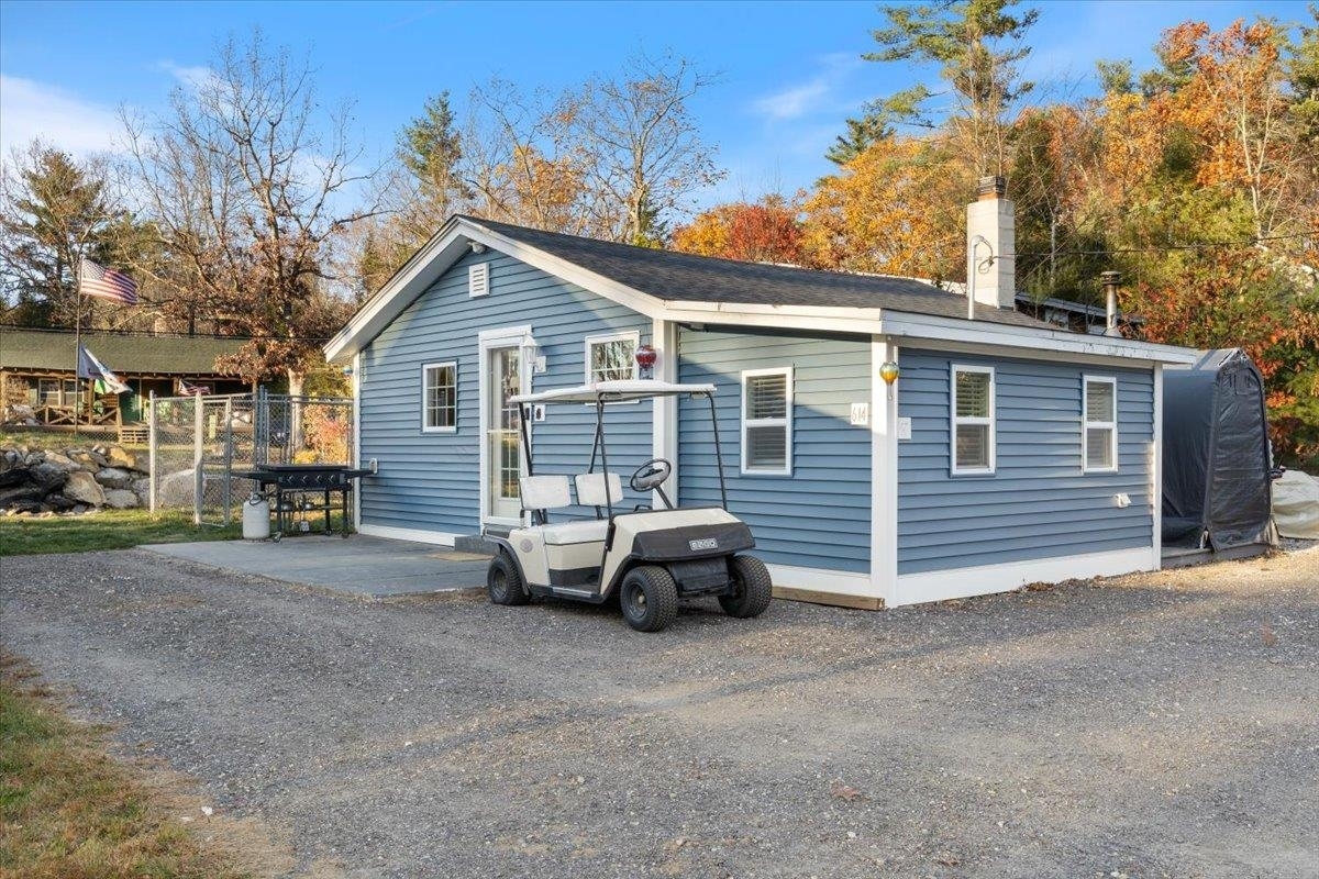 Property Photo:  614 Collettes Grove Road  NH 03038 