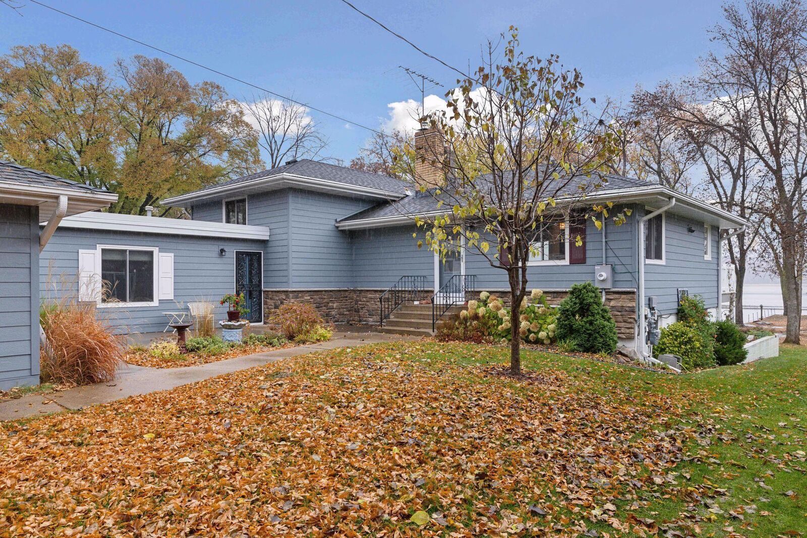 Property Photo: 445 Lakeside Drive S MN 55003