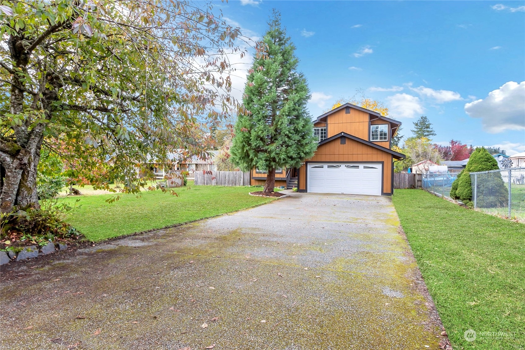 Property Photo: 1019 Shadberry Court SE WA 98513