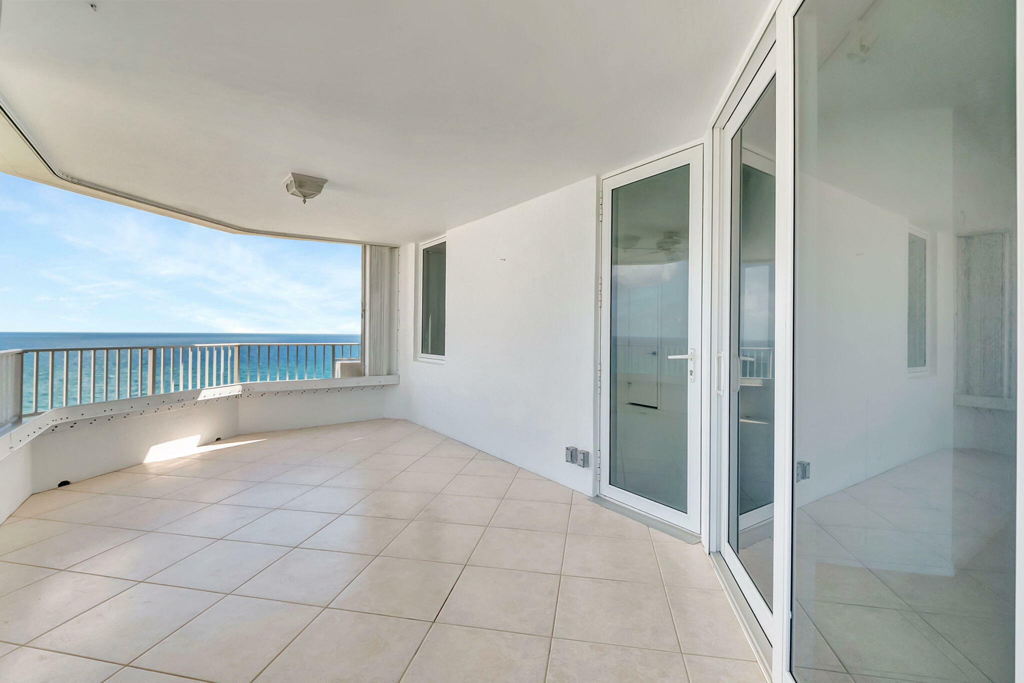 Property Photo:  550 S Ocean Boulevard 2001  FL 33432 