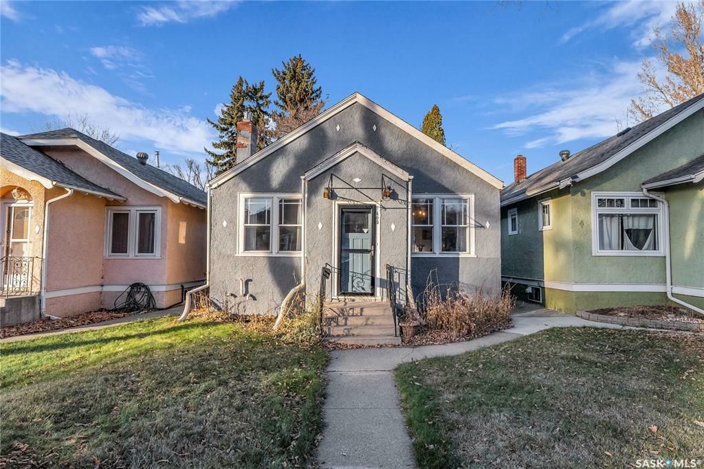 405 9th Street E  Saskatoon SK S7N 0A7 photo