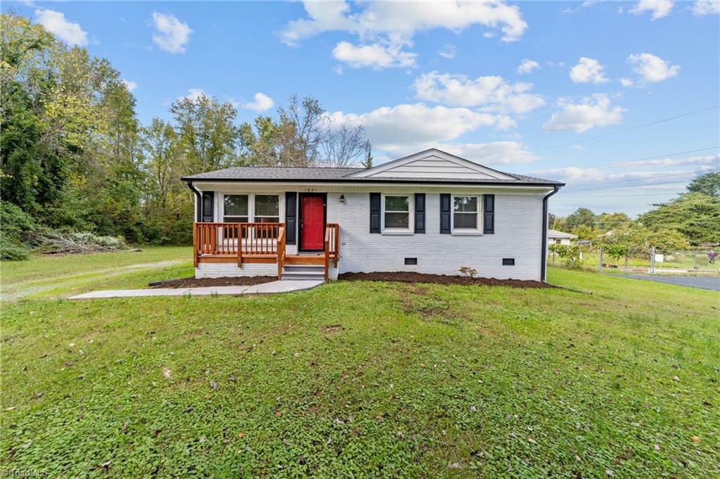 Property Photo:  1601 Brill Road  NC 27406 