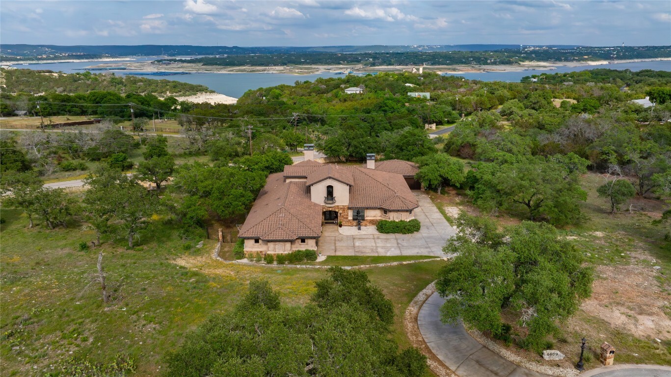 Property Photo:  4609 Boxwood Bend  TX 78645 